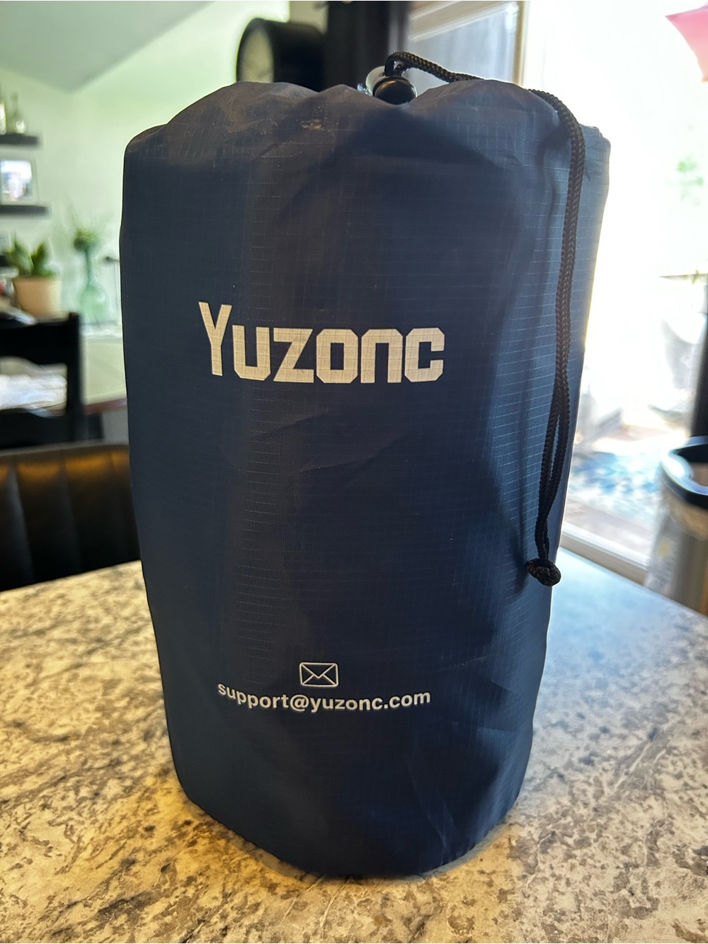 Brand New!  Yuzonc Self Inflating 4” Extra-Thick 2 Person Double Sleeping Mat